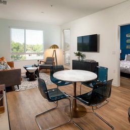 AmpliFi - Apartments Near Me - Fullerton, California