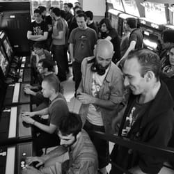 Laku Laku Sing & Play - Une communautée jeux vidéo vivante