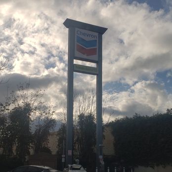 N Garey Ave Extra Mile - Gas Stations Near Me - Pomona, California
