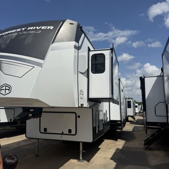 Fun Town RV Cleburne - RV Dealers Near Me - Cleburne, Texas Fun Town RV Cleburne - RV Dealers Near Me - Cleburne, Texas