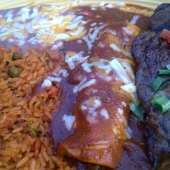 El Encanto DOS - Carne asada plate. Great thick steak and very well seasoned. I'd order again in a heartbeat. - Mexican Near Me - Phoenix, Arizona El Encanto DOS - Carne asada plate. Great thick steak and very well seasoned. I'd order again in a heartbeat. - Mexican Near Me - Phoenix, Arizona