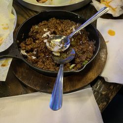 Jameson's Irish Pub - "Bowl" of Chili (actually a small skillet of chili dip)