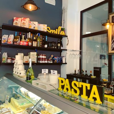 Mercato Italiano Pasta Fresca y Gastronomia by null