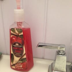 Bath & Body Works - Mmmm...apples.