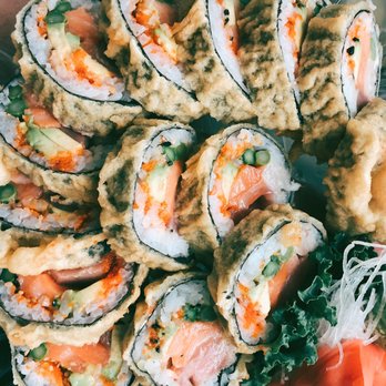 Mangetsu - Sushi Bomb Tempura Roll - Japanese Near Me - Melbourne, Florida