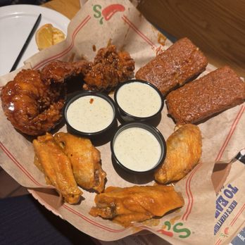 Chili's - Triple Dipper - Bars Near Me - Phoenix, Arizona