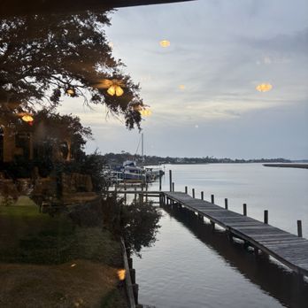 Front Beach Cottages - Anthony's Under the Oaks Restaurant - Vacation Rentals Near Me - Ocean Springs, Mississippi Front Beach Cottages - Anthony's Under the Oaks Restaurant - Vacation Rentals Near Me - Ocean Springs, Mississippi