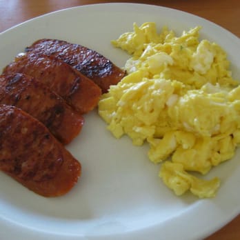 Eggs 'n Things - Portuguese sausage and egg - Breakfast & Brunch Near Me - Honolulu, Hawaii