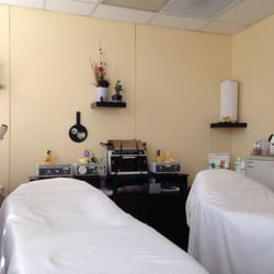 Versailles Natural Skin Care - Facial!