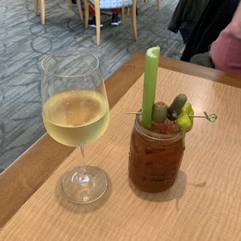 Gallery Cafe - Cafes Near Me - Pebble Beach, California