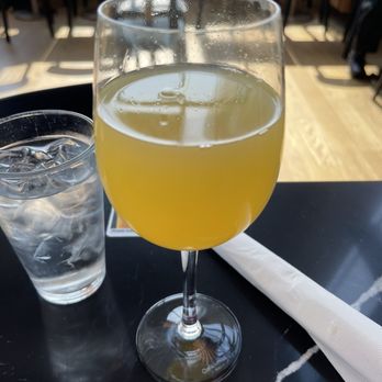 Juliett - Cocktail Bars Near Me - Portland, Oregon