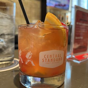 Central Standard Crafthouse & Kitchen - old fashioned - Distilleries Near Me - Milwaukee, Wisconsin