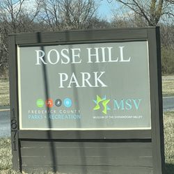 Rose Hill Park - Park entrance sign