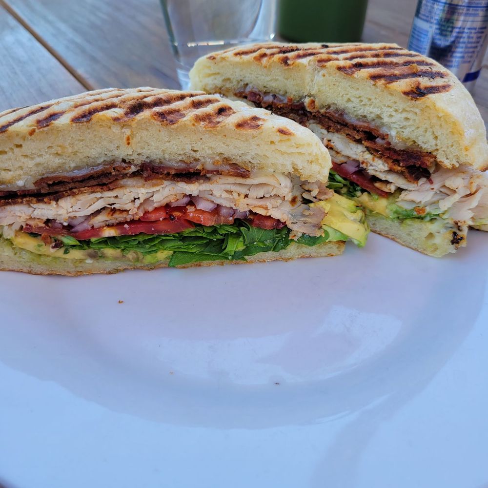 Kitchenette - 08.04.2021 - Turkey club - turkey, bacon, avocado, arugula, red onions, tomatoes. Delish - Breakfast & Brunch Near Me - Templeton, California Kitchenette - 08.04.2021 - Turkey club - turkey, bacon, avocado, arugula, red onions, tomatoes. Delish - Breakfast & Brunch Near Me - Templeton, California