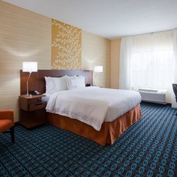 Fairfield by Marriott Inn & Suites St. Paul Northeast