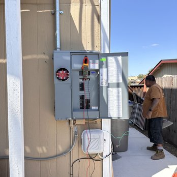 Hertz Electric - 200 Amp service panel upgrade. - Electricians Near Me Hertz Electric - 200 Amp service panel upgrade. - Electricians Near Me