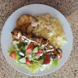 Salwaa Shawarma - Chicken souvlaki plate