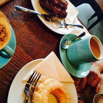 49th Parallel Coffee - Cafes Near Me - Vancouver, British Columbia