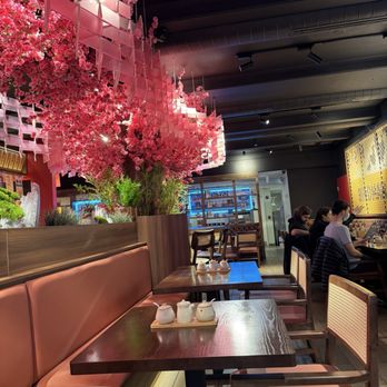 Birdman Ramen - Interior - Ramen Near Me - Chicago, Illinois