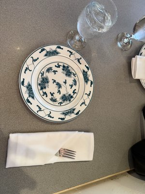 Hunan By the Falls by null