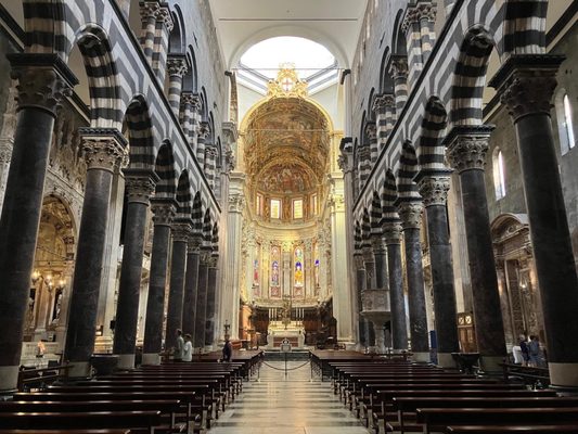 Cattedrale di San Lorenzo by null
