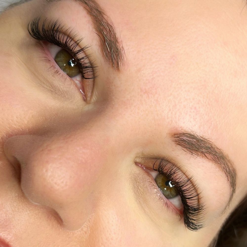 She Fancy Lash & Brow Logo