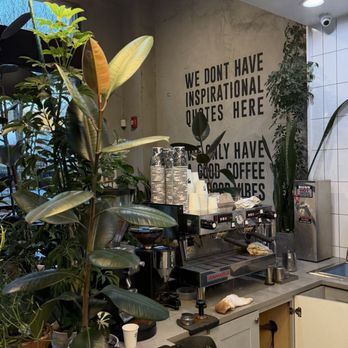 Cafe Comma - inside - Coffee & Tea Near Me - Atlanta, Georgia
