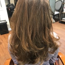 Salon Ross
