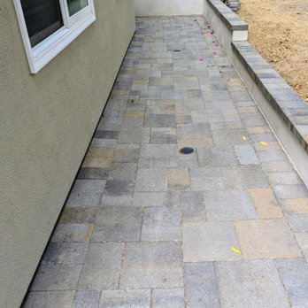 Outdoor Pros - Retaining wall and walkway - General Contractors Near Me - West Hills, California Outdoor Pros - Retaining wall and walkway - General Contractors Near Me - West Hills, California