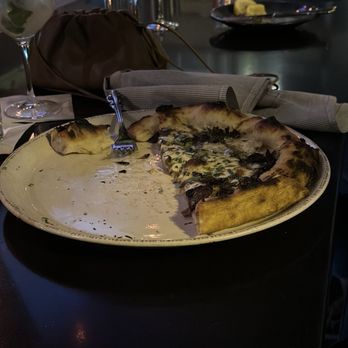 Siena Tavern - Truffle Mushroom Pizza - Italian Near Me - Chicago, Illinois Siena Tavern - Truffle Mushroom Pizza - Italian Near Me - Chicago, Illinois