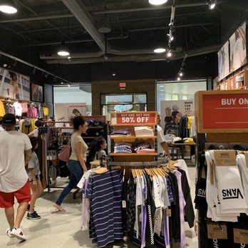 Vans - Inside of store - Shoe Stores Near Me - Escondido, California Vans - Inside of store - Shoe Stores Near Me - Escondido, California