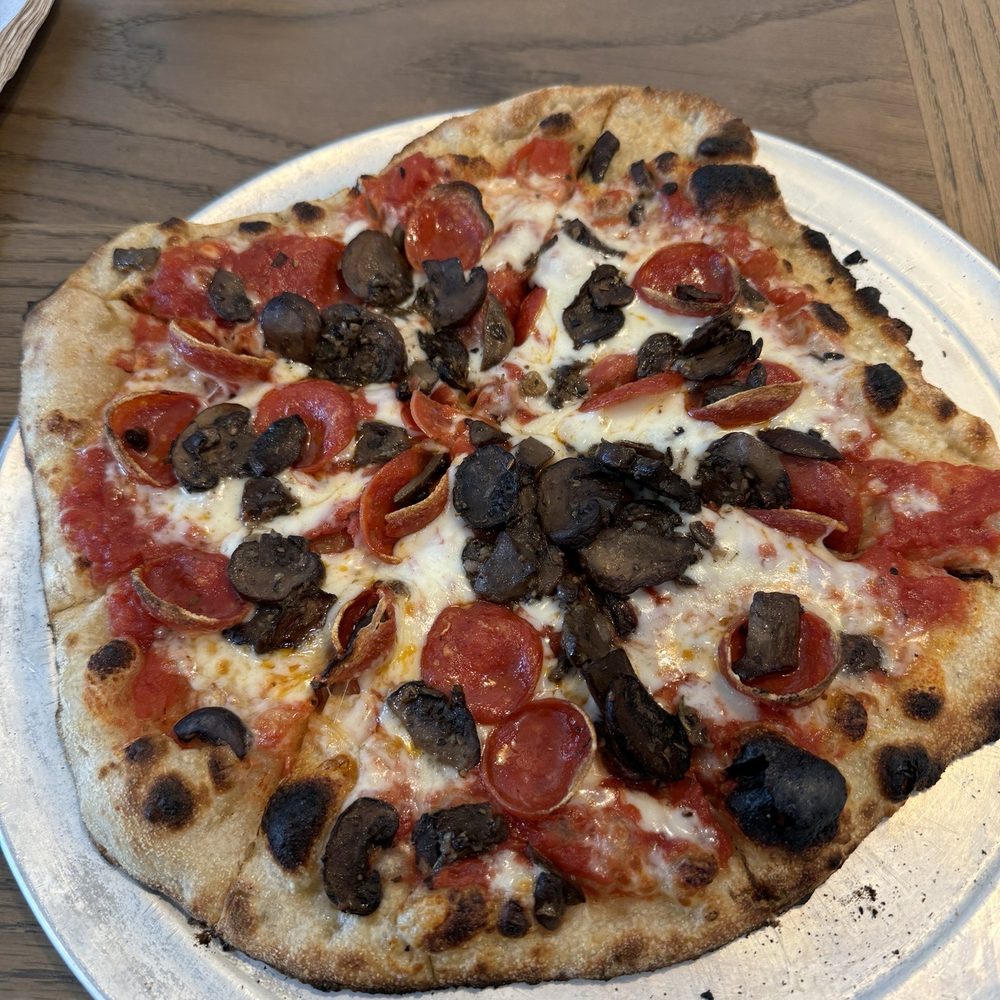 Pitalian - Pepperoni and Mushroom Pizza - Pizza Near Me - Show Low, Arizona Pitalian - Pepperoni and Mushroom Pizza - Pizza Near Me - Show Low, Arizona