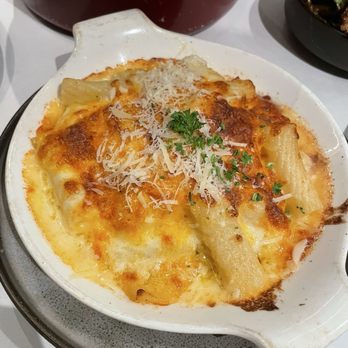 Chasin' Tails: Seafood that Celebrates! - MAC & CHEESE - Cajun/Creole Near Me - Falls Church, Virginia