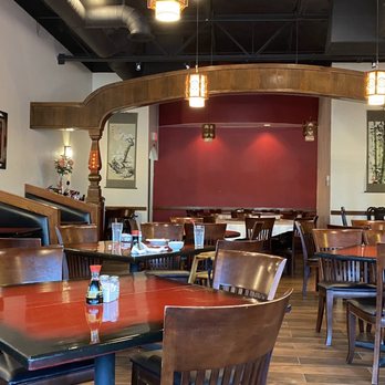 Wang’s cook house - the dining area - Chinese Near Me - Richardson, Texas