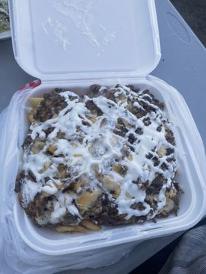 Leo's Tacos Truck by null