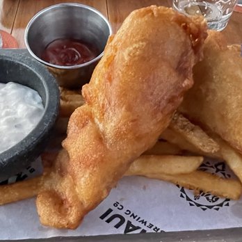 Maui Brewing - Bikini Blonde Fish & Chips - Brewpubs Near Me - Lahaina, Hawaii