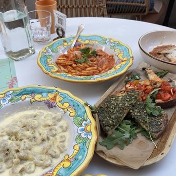 Sogno Toscano - Wine Bars Near Me - Santa Monica, California Sogno Toscano - Wine Bars Near Me - Santa Monica, California