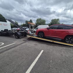 Autotrics Vehicle Repair & Car Recovery Service - Autotrics Recovery - recovering a car