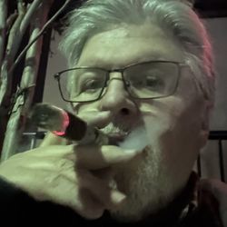 VIP Tobacco & Cigars - Nice "My Father" cigar recommendation from the folks at VIP. Thanks for the assistance.