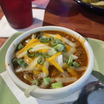 Kiwi's Pub & Grill - Guinness Chili - Pubs Near Me - Altamonte Springs, Florida