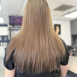Thee Salon