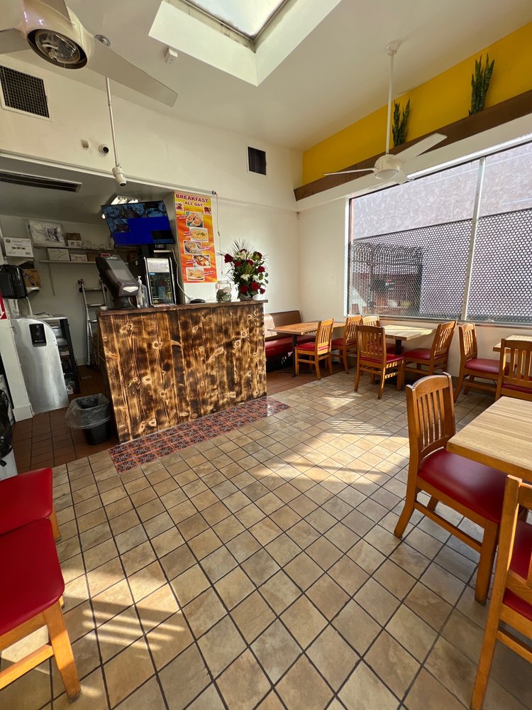 Los Amigos Mexican & American Grill