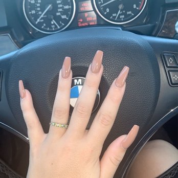 Deluxe Nails - Nail Salons Near Me - Jacksonville, Florida