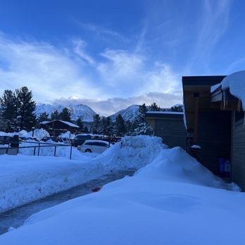 Outbound Mammoth - Hotels Near Me - Mammoth Lakes, California