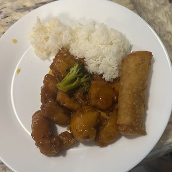 Double Dragon - C2. General Tao's Chicken and egg roll - Chinese Near Me - Houston, Texas Double Dragon - C2. General Tao's Chicken and egg roll - Chinese Near Me - Houston, Texas