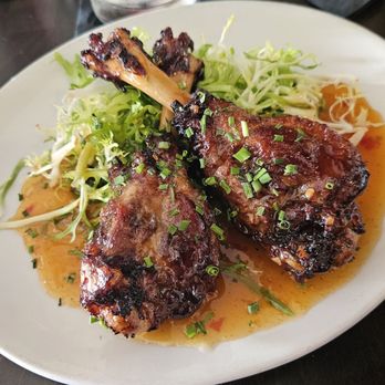 Sapphire - Duck wings - New American Near Me - Laguna Beach, California Sapphire - Duck wings - New American Near Me - Laguna Beach, California