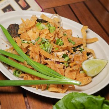 Sukh - Thai Near Me - Brooklyn, New York