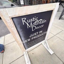 Rustic Mountain Decor