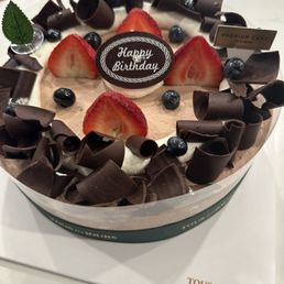 Chocolate cloud cake - biggest size Chocolate cloud cake - biggest size