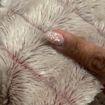 ReVive Nail Bar - Cracking and peeling - Nail Salons Near Me - Lynnwood, Washington
